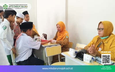 Gandeng Puskesmas Labruk Kidul, MTs Darun Najah Gelar Skrining Kesehatan Siswa