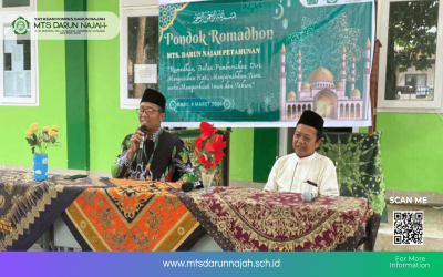 Hari Ketiga Pondok Ramadhan: Penyuluh Agama KUA Sumbersuko Berikan Kajian Keislaman